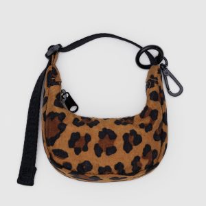 Crescent Bag Charm Leopard - Baggu