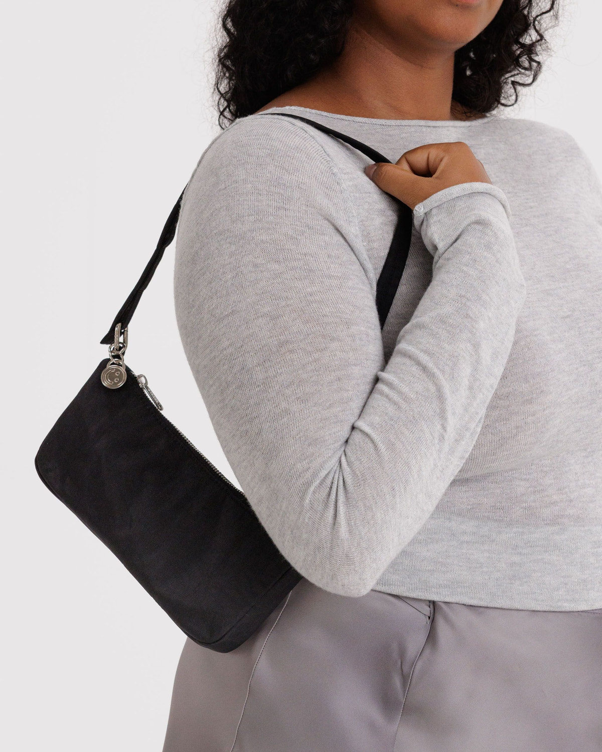 Nylon Pochette Black - Baggu - Image 2