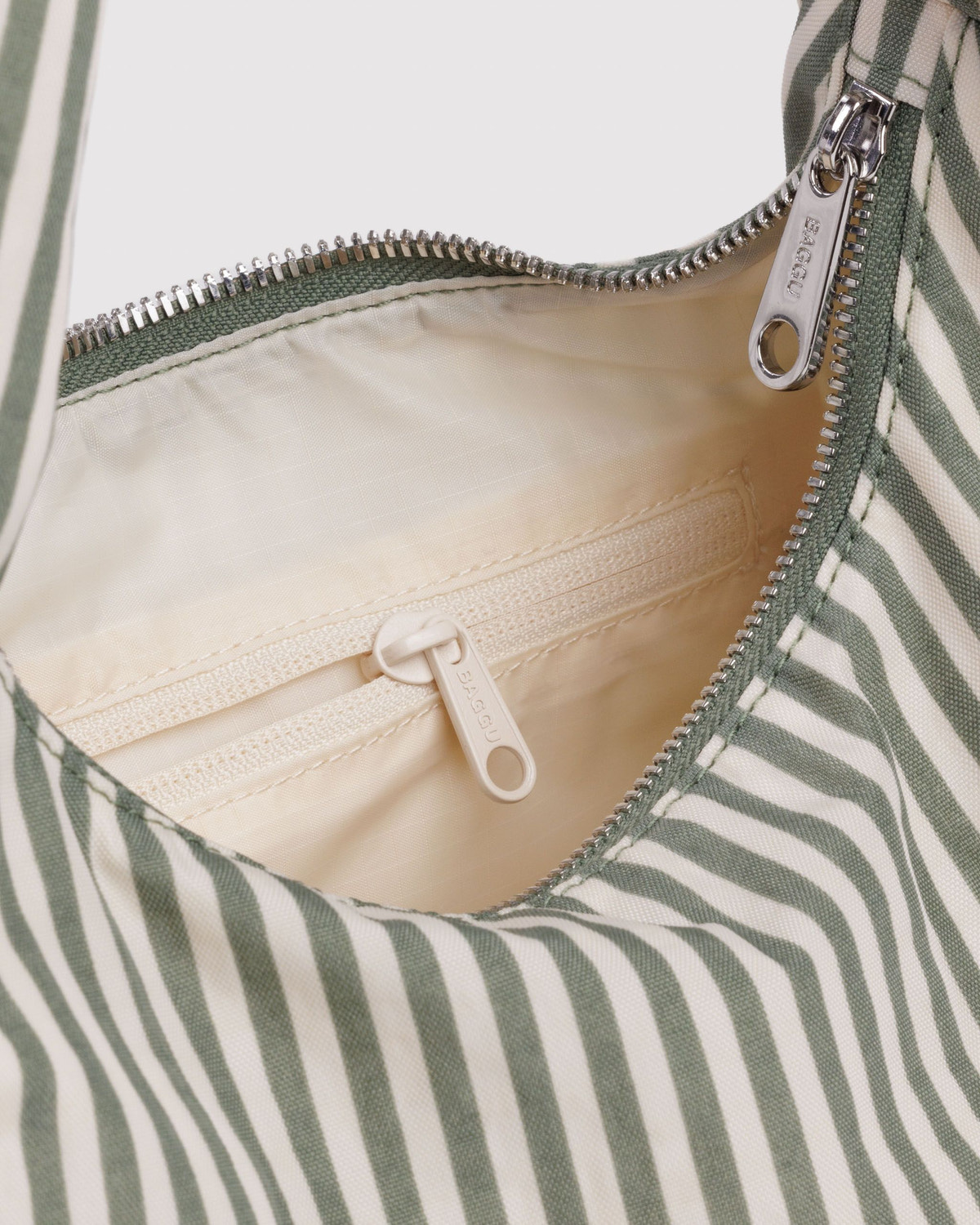 Small Nylon Meringue Bag Sage Stripe - Baggu - Image 4