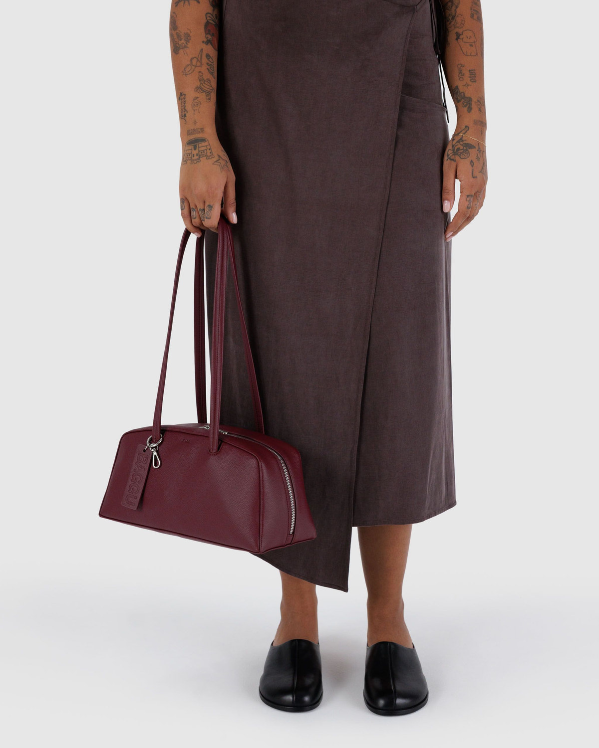 Recycled Leather Bowler Bag Mahogany - Baggu - Image 3