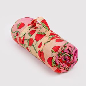 Puffy Picnic Blanket Strawberry Blossom - Baggu