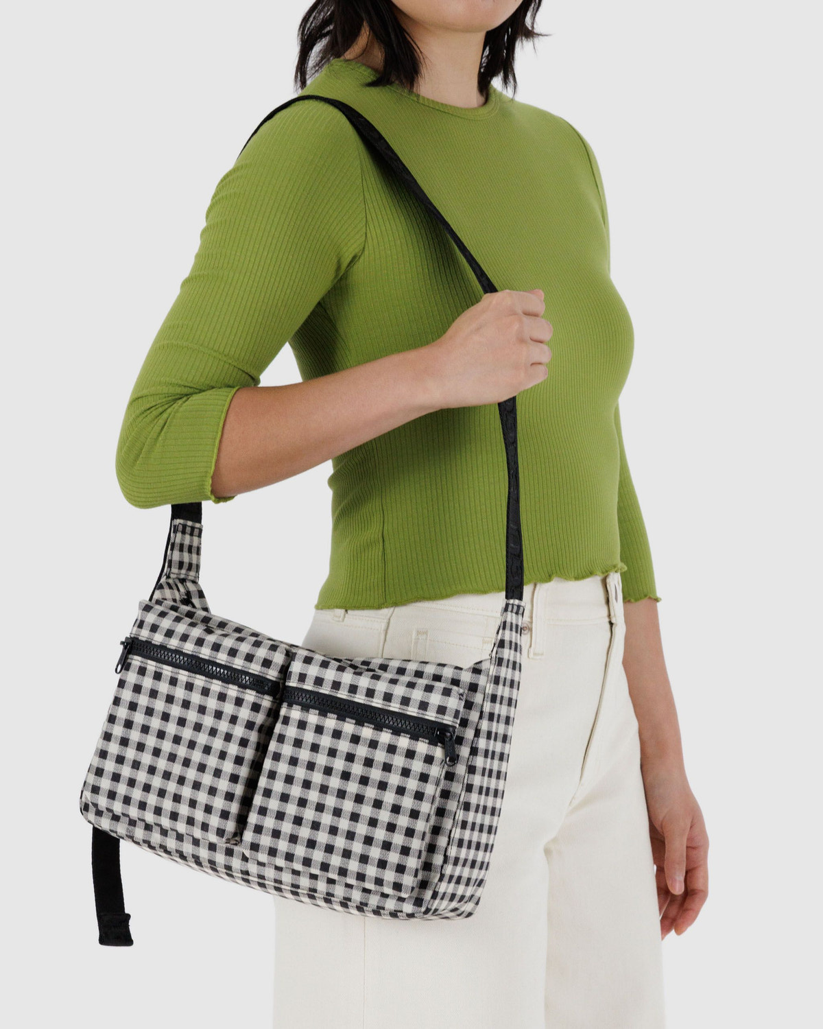 Medium Cargo Crossbody Black & White Gingham - Baggu - Image 3