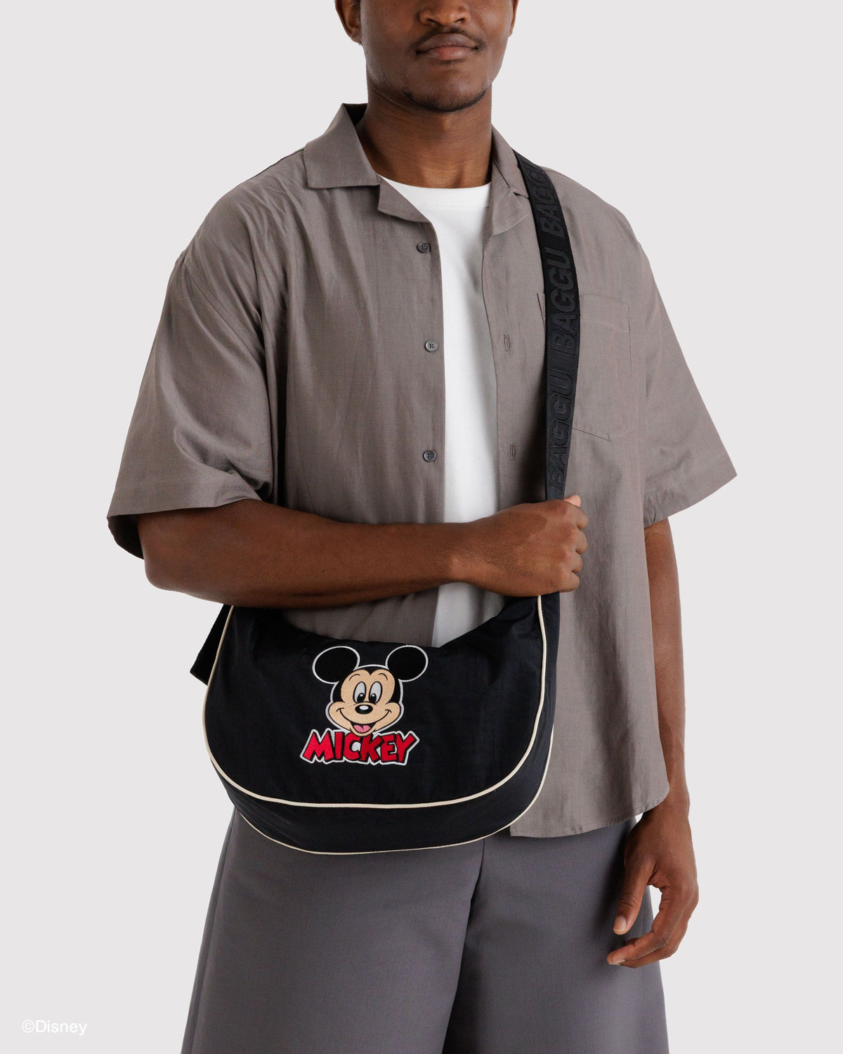 Medium Nylon Crescent Bag Embroidered Mickey Mouse Club - Baggu - Image 2